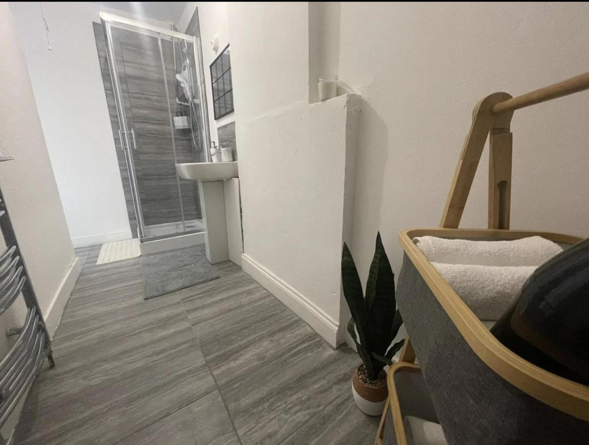 דירות לונדון Charming 2 Bed Flat On Tower Bridge מראה חיצוני תמונה