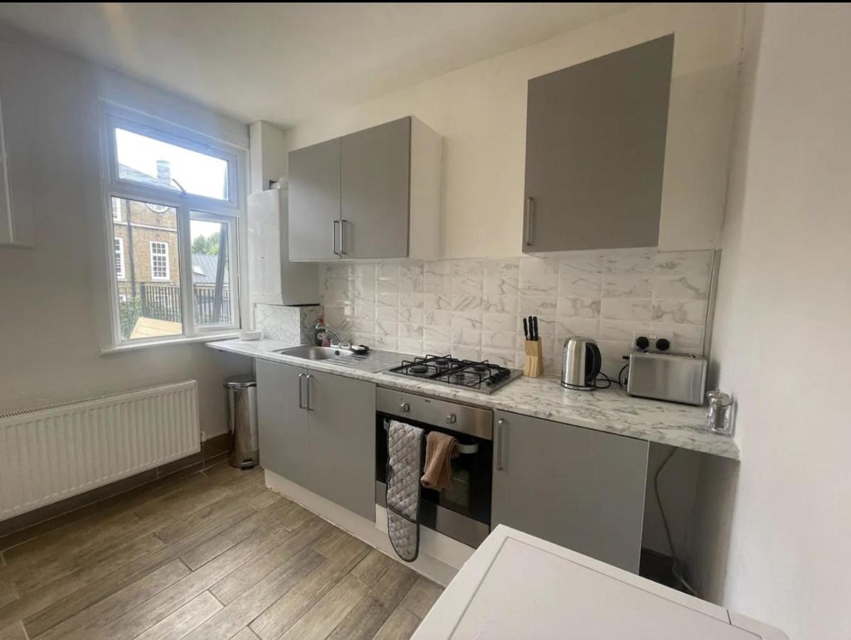 דירות לונדון Charming 2 Bed Flat On Tower Bridge מראה חיצוני תמונה