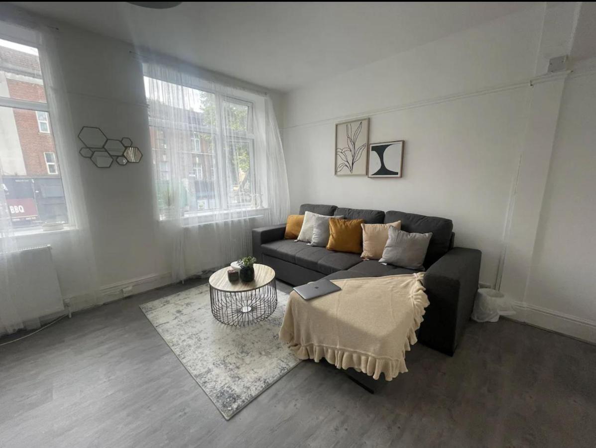 דירות לונדון Charming 2 Bed Flat On Tower Bridge מראה חיצוני תמונה