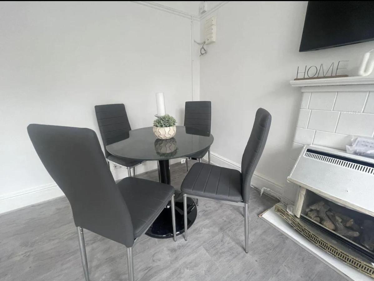 דירות לונדון Charming 2 Bed Flat On Tower Bridge מראה חיצוני תמונה